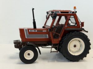 ROS, Fiat , ROS30256.3,Limited Edition 500 stuks , modeltractor , 1:32