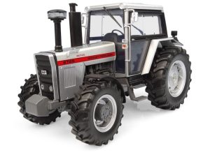 Universal Hobbies, , Massey Ferguson ,UH6687 modeltractor,1:32