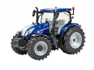Britains , New Holland , modeltractor, 1:32